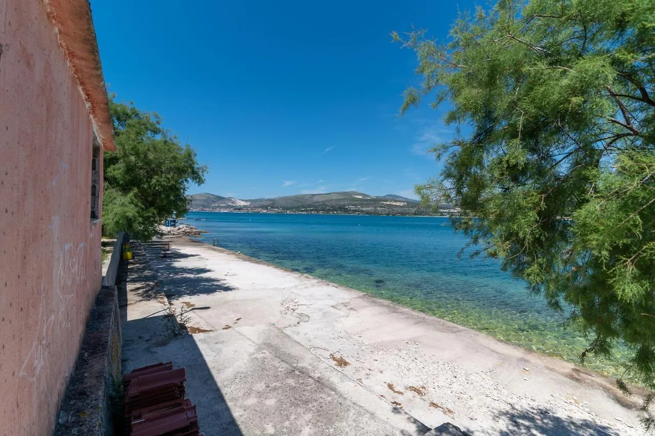 Apartment Batela Trogir 0*,  Chorvatsko