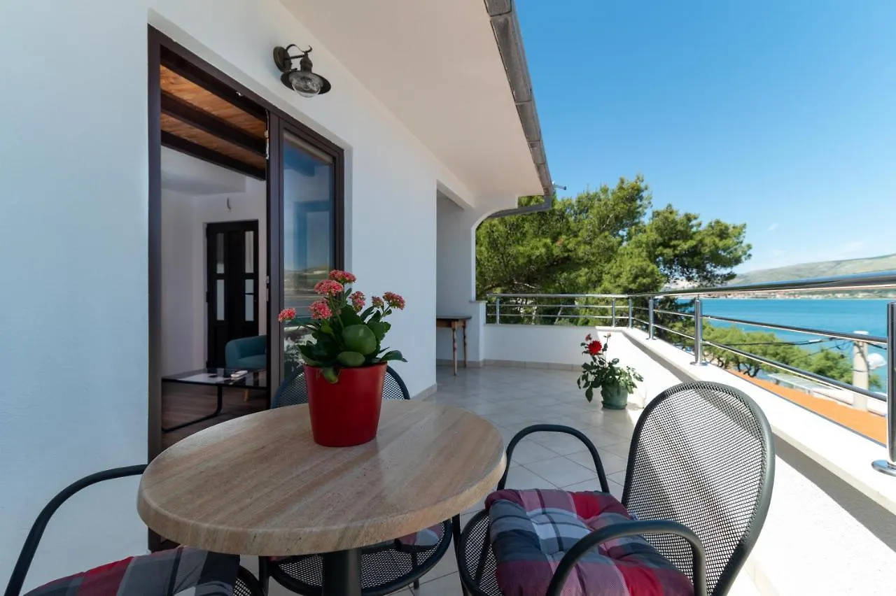 Apartment Batela Trogir