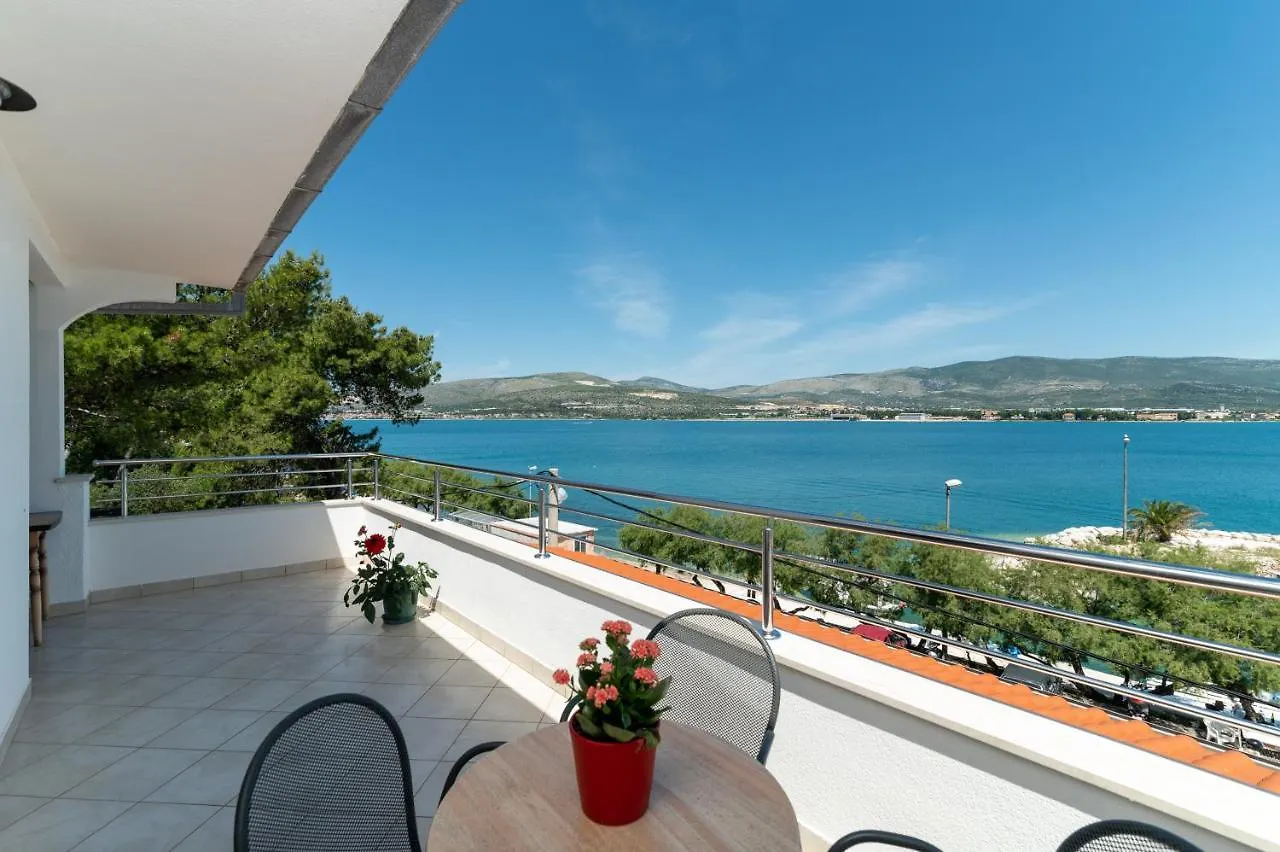 Apartment Batela Trogir