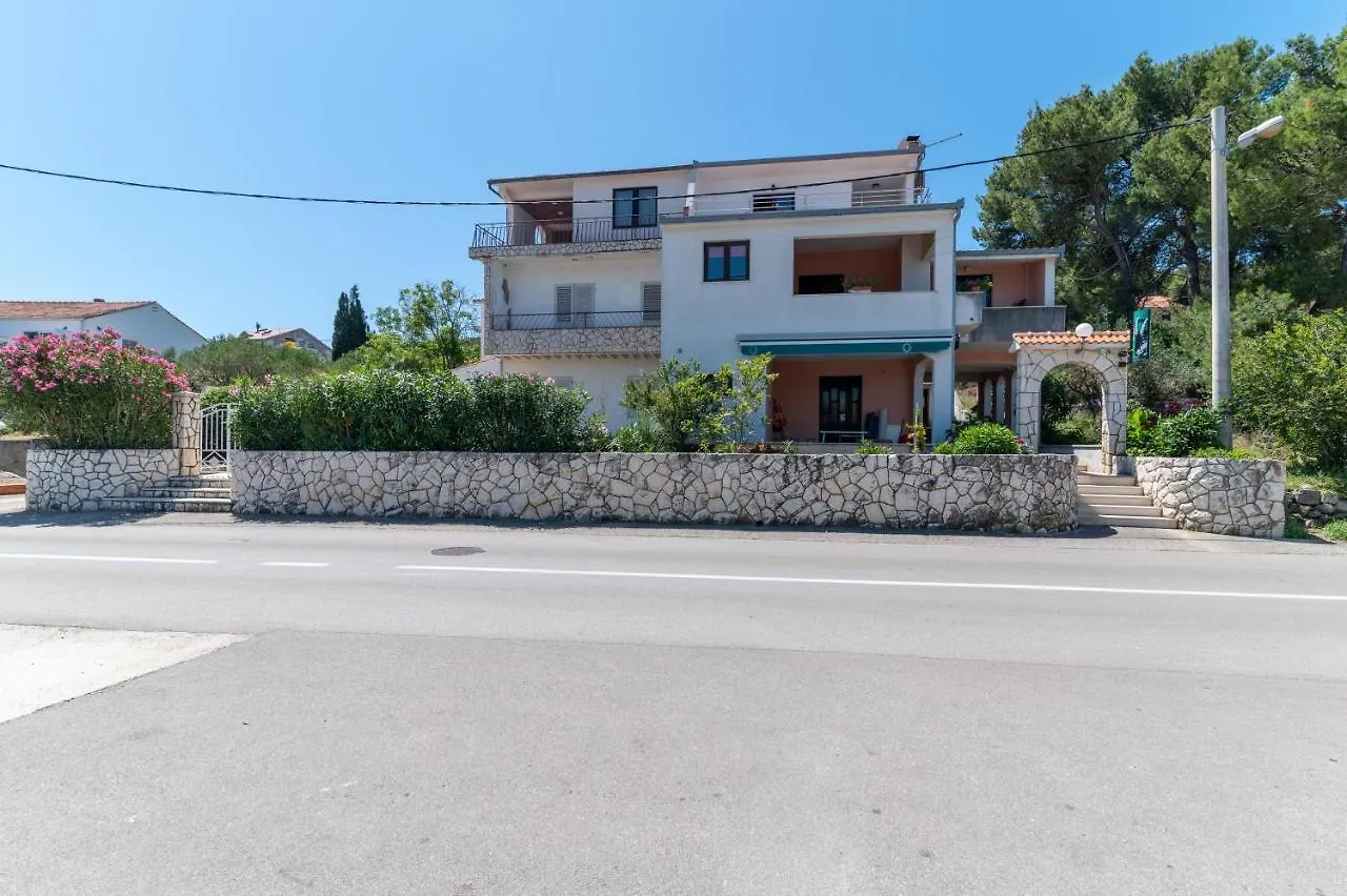 Apartment Batela Trogir