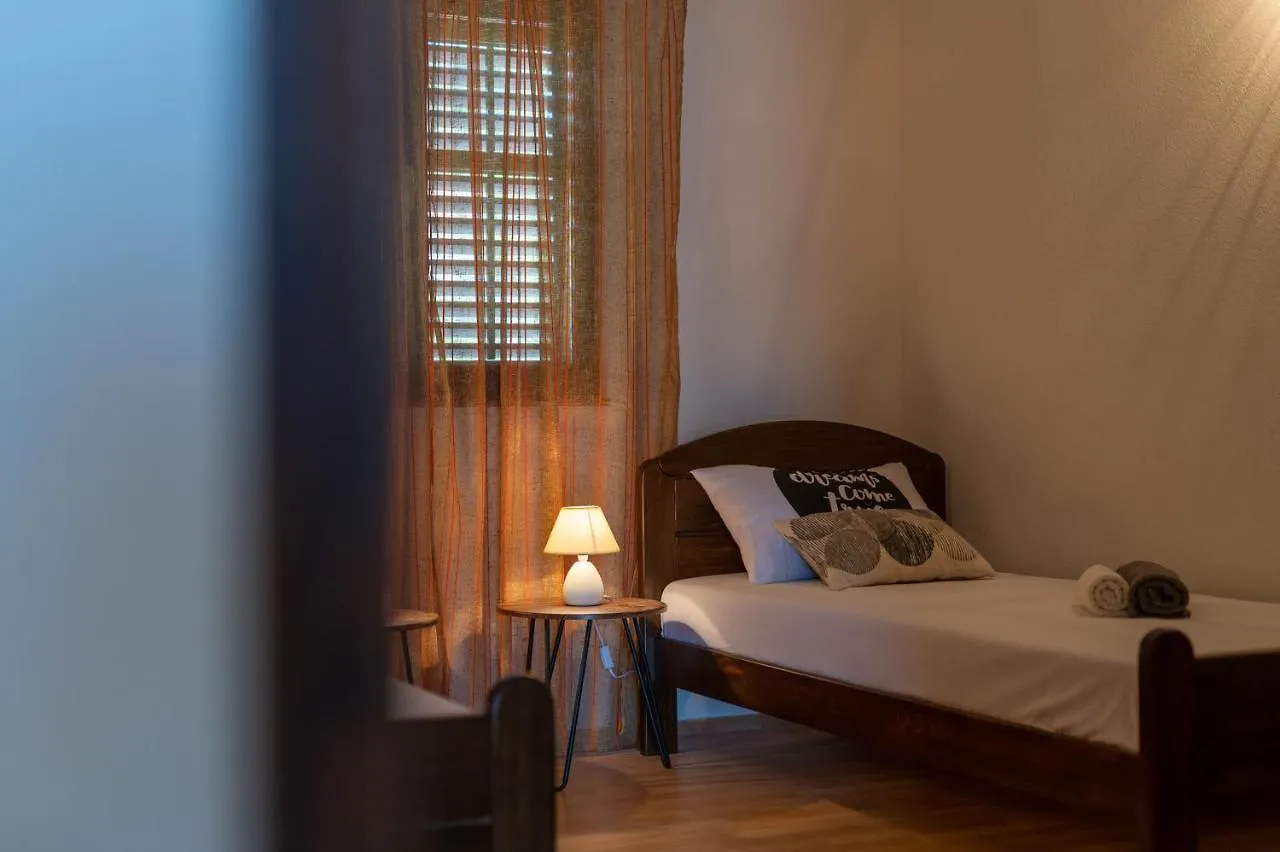 Apartment Batela Trogir